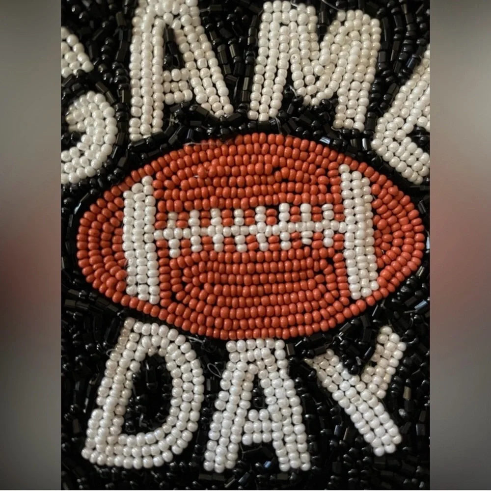 Game Day Beaded Clutch Key Ring, NEW